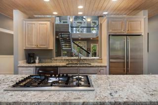 LOW374: 374 Low Oak Woods - 6