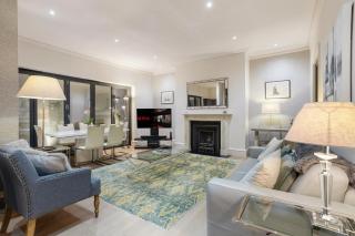 Elegant 3-Bedroom Kensington Flat near Earls Court - 9