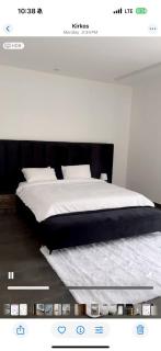 Astonishing 3 Bedroom Apartment - 1