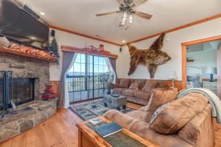 2BR Village At Indian Point 1607 near SDC - Free Tickets Daily up to $500 - 7