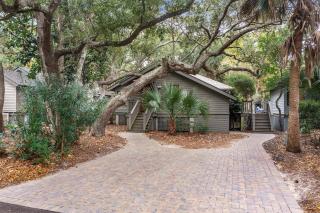 FR480: 480 Fiddlers Reach - 9