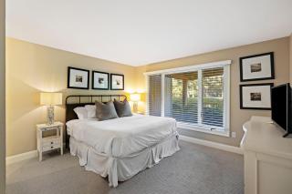 FWO1381: 1381 Fairway Oaks - 3