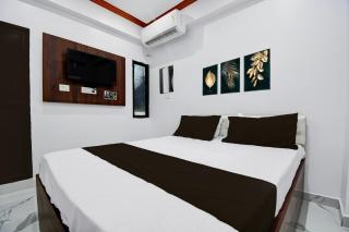 Hotel O Moon Light - 0