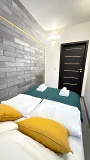 ManuPlace Gold By DreamAp - 3