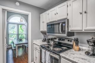 Crimson Creek Stayhouse - 5