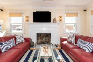 The North End Bungalow - 9