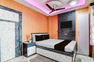 Super Collection O New Jalpaiguri Railway Station Formerly Prince Lodge - 8