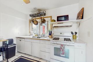 Bomo Hacienda - Castleton - 1