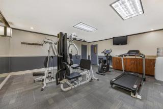 Best Western Pier Point Inn - 3