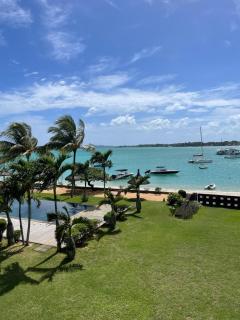 Villa Grand standing pieds dans l'eau GRAND BAIE - 2
