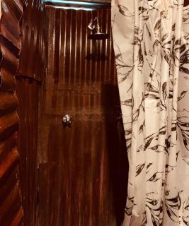 Ewakanda Backpackers - 1