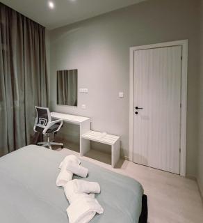 HomeBak Center SKG - 3