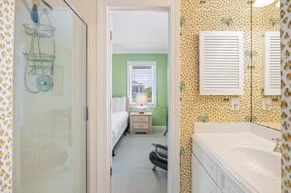 PB28: 28 Pelican Bay - 1