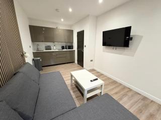 Fonthill Aparts - 4