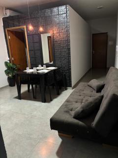 Apto Luxo Centro de Bandeirantes PR - Ar Condicionado, TV Smart, Frigobar,Wifi e Sacada - 6