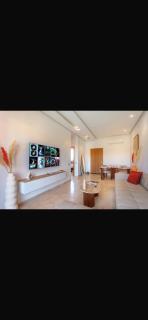 Appartement de charme avec piscine et espace vert - 9