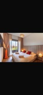 Appartement de charme avec piscine et espace vert - 7