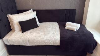 RoyalMileLUXE 3bed Apartment - 6