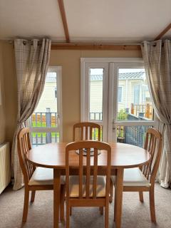 Seaside Escape 2-Bed Caravan at Seven Bays Park - 3