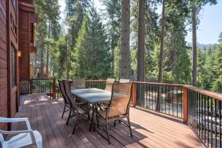 Yosemite Crossroads - 4