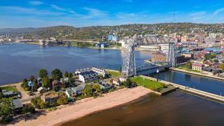 Dragestil 713 Duluth Luxury Condos by Heirloom Boutique Collection - 9