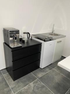 Moderne 2 Zimmer Wohnung Küche und Bad im Zentrum - 6