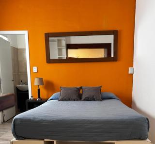 Espacio mas elegido acepta mascotas-Pileta con parrilla Wifi Ropa cama reposeras - 0