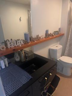 Townhome with fish Tank & Private Garage - 1