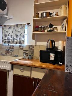 Espacio mas elegido acepta mascotas-Pileta con parrilla Wifi Ropa cama reposeras - 6