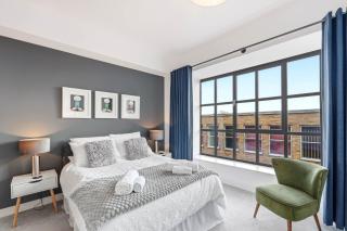 Furnished Modern Flat Overlooking Norwich Castle - 1