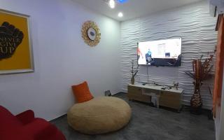 Anuoluwapo Taiwo Hotels - 2