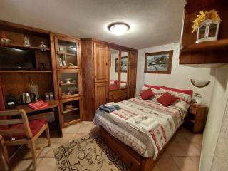 I.P.G. 1822 Alpine Home - 5