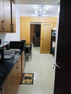 Gentle Pasay City Apartment for Rent - Perfect Family Getaway Near Mall of Asia - 9