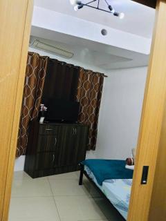 Gentle Pasay City Apartment for Rent - Perfect Family Getaway Near Mall of Asia - 3