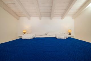 Terraced villa with sea view, parking, Wi-Fi, and AC 3 - 5