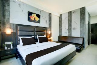 Dee Intercontinental - 9