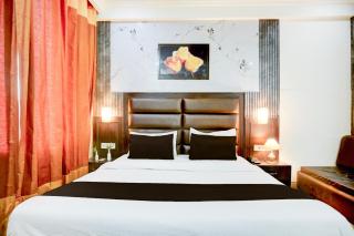 Dee Intercontinental - 3