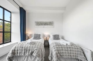 Furnished Modern Flat Overlooking Norwich Castle - 3