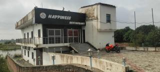 SPOT ON Happyness Restaurant - 8