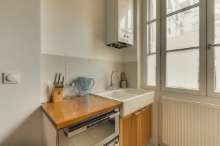 Charmant appartement 2 pièces, accès rapide Paris - 7