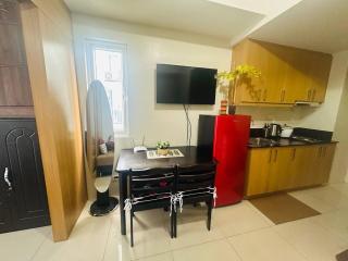 Happy 1br Pasay Apartment for Rent -Peaceful Oasis in the City near Mall Of Asia - 1