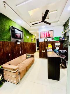 green house home stay - 2