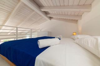 Villa with sea view, parking, Wi-Fi, and AC - 7