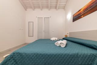 Villa with sea view, parking, Wi-Fi, and AC - 2