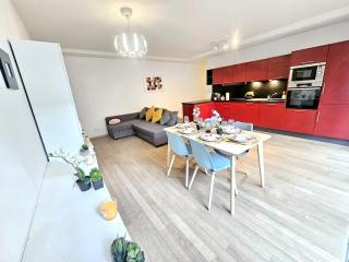 Modern Comfort 2BR flat close to city center - 2