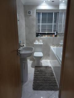 2 Bed House in North Yorkshire Town Centre - 8