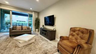 Encore Resort 6 Bedroom Vacation Home with Pool 2301 - 8