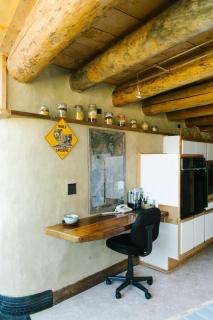 Unique and Modern Lodging with Exceptional Features in Paradise Valley, Montana - 1