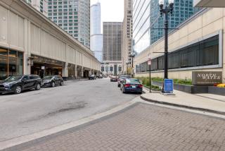 Streeterville jr 1br w steam room nr Riverwalk CHI-999 - 3