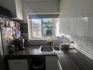 Jo-Jo Park Avenue House Shorehan-by-sea Pet friendly - 2